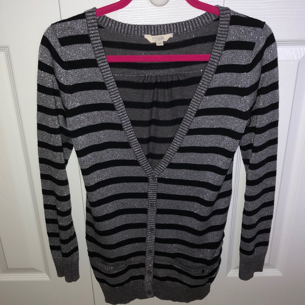 KIDS STRIPPED SWEATER WITH GLITTER DETAILING